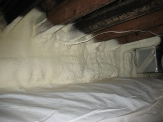EcoFoil-Duct-Wrap-Insulation-being-installed